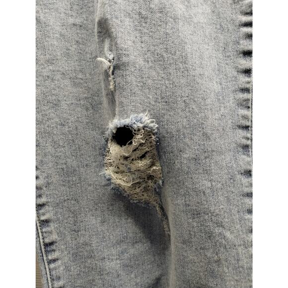 City Chic Size 20 Button Fly Light Wash Distressed Harley High Rise Crop Jeans - Picture 5 of 8
